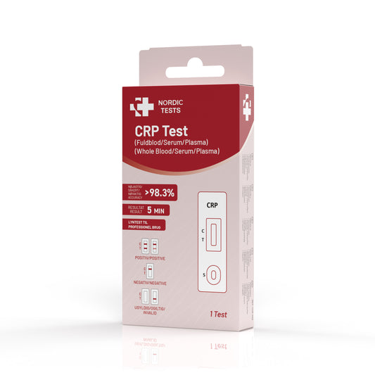 Infektionstal test. CRP-testkit til detektion af infektionstal i blodprøver. Billede af et komplet sæt til måling af infektionstal via CRP-test.